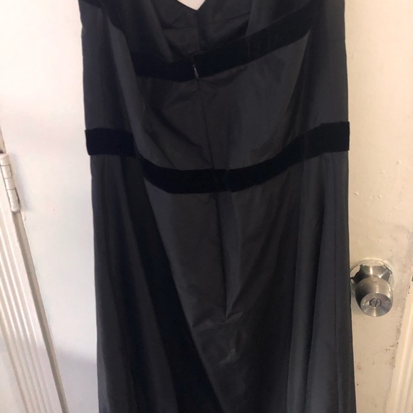 BCBG Maxazria size 12 halter black dress with velvet accents - Picture 5 of 7